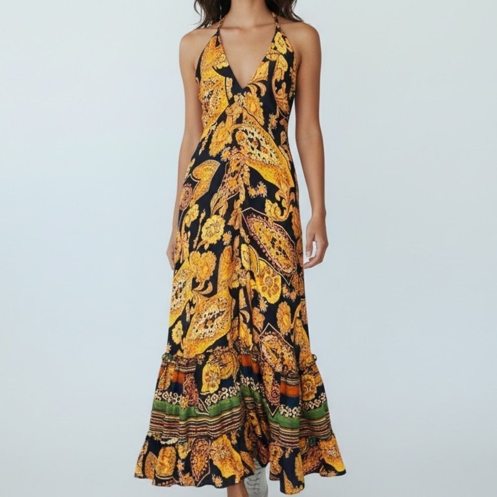 Dress Forum Los Angeles Black and Gold Sexy Maxi Dress in Size Medium